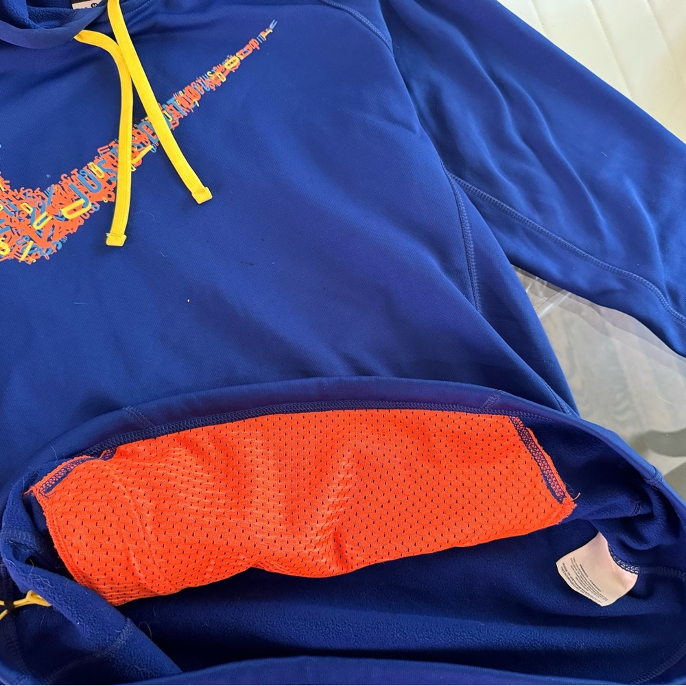 Nike Medium Therma-Fit Blue Hoodie sweatshirt